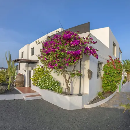 Апартаменты Volcan De Sal *