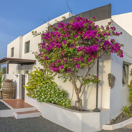 Volcán De Sal Teguise (Lanzarote)